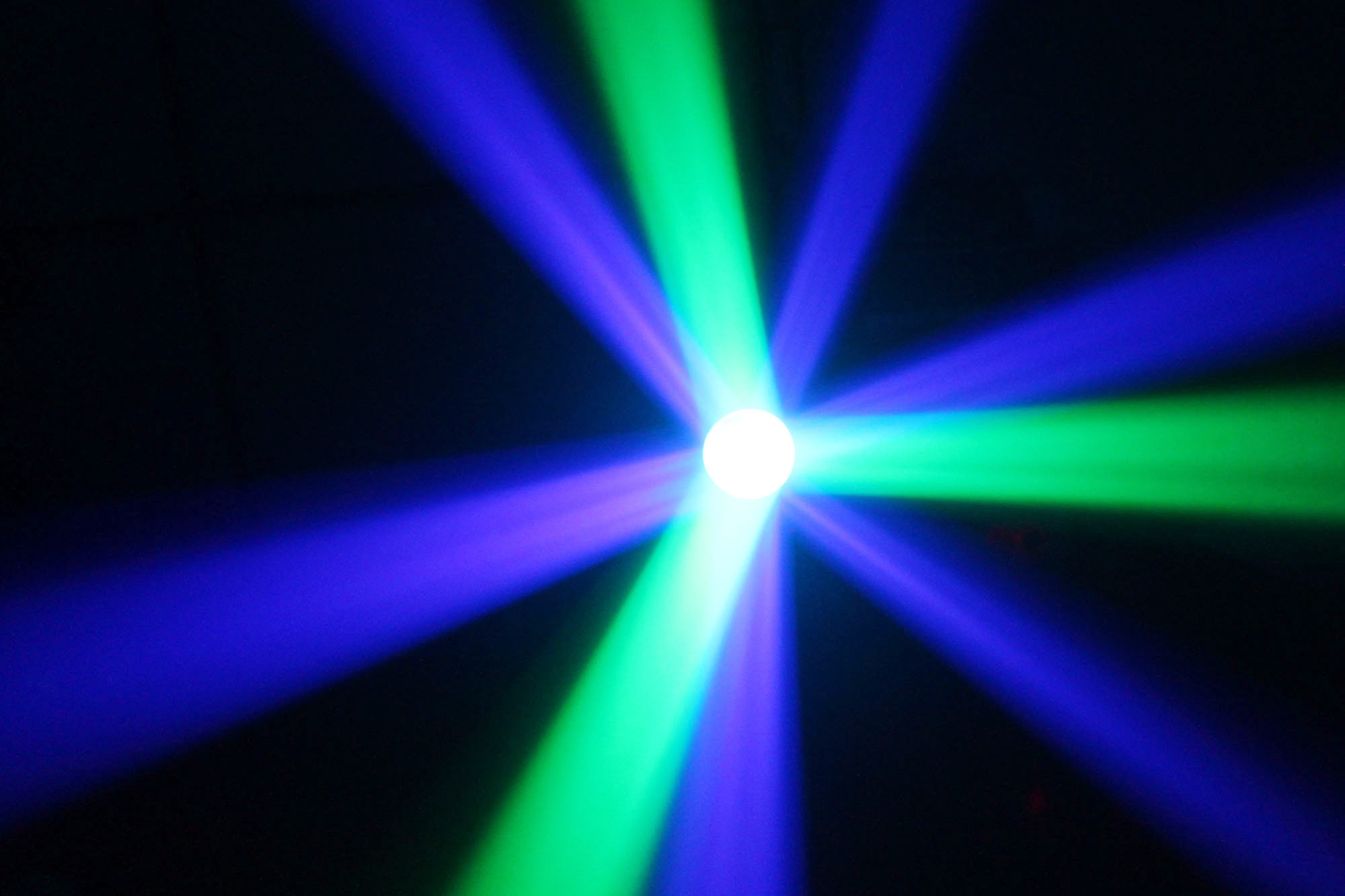 KLASSE BEAMZ LED MOONFLOWER 20W RGBAW LICHTEFEKTMASCHINE PARTY BELEUCHTUNG NEU 